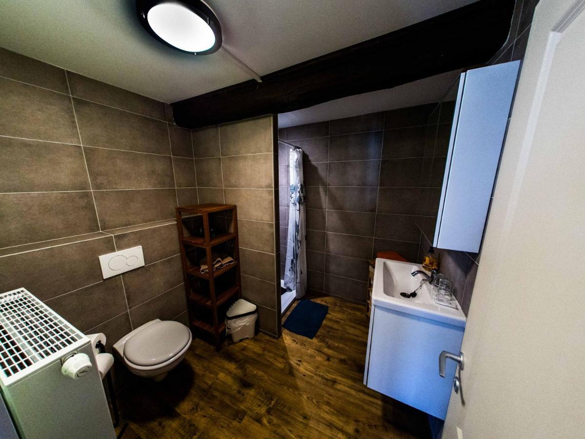 Aux 10 Clefs Bed & Breakfast 2*