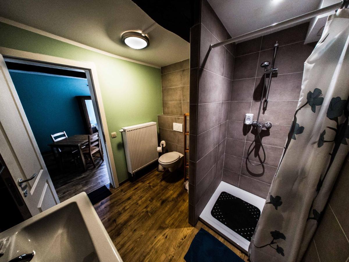 Aux 10 Clefs Bed & Breakfast 2*