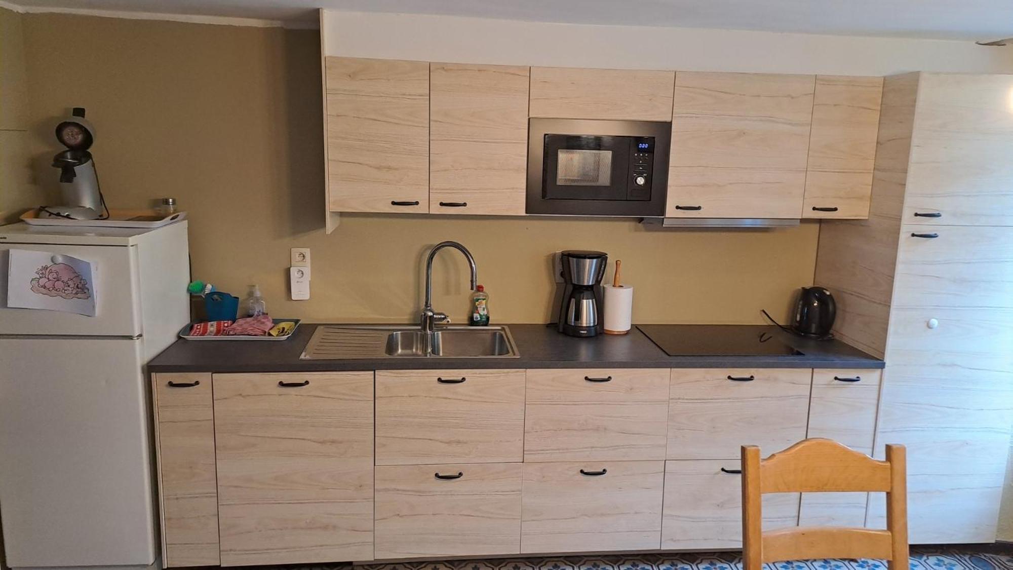 Aux 10 Clefs Bed & Breakfast 2*